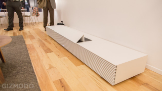Illustration for article titled Este proyector láser de Sony convertirá tu pared en una pantalla 4K